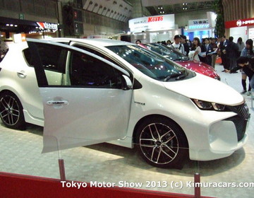Toyota PremiAQUA фото