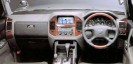 mitsubishi pajero Short Super Exceed MMCS less specification фото 3
