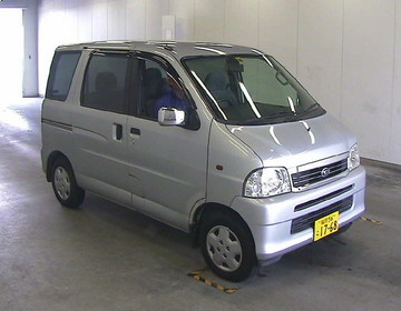 Daihatsu Atrai Wagon 2004