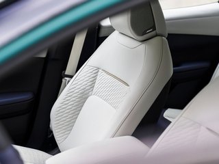 nissan leaf 2025