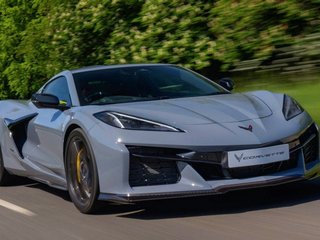 Chevrolet Corvette E-Ray Chevrolet Corvette E-Ray