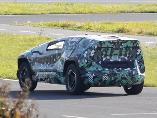 CEER - прототип электромобиля CEER - прототип электромобиля