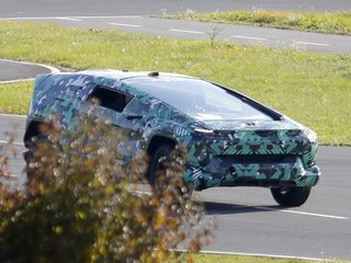 CEER - прототип электромобиля CEER - прототип электромобиля