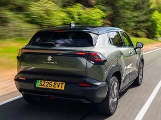 электромобиль Suzuki e-Vitara электромобиль Suzuki e-Vitara