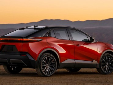 электрический Toyota C-HR электрический Toyota C-HR