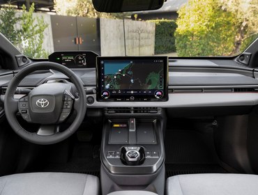 электрический Toyota C-HR электрический Toyota C-HR