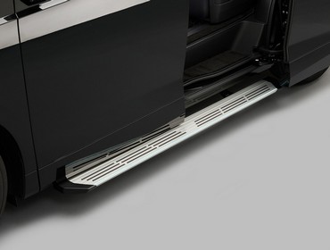 Nissan Elgrand AUTECH