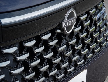Nissan Elgrand AUTECH