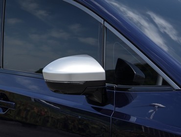 Nissan Elgrand AUTECH