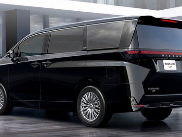 Nissan Elgrand AUTECH