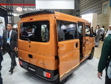 Suzuki Every