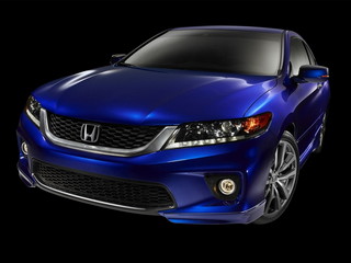 Купе Honda Accord V6 2013 в комплектации HFP
