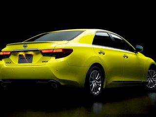 Toyota Mark X Yellow Label