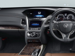 Honda Legend 2015