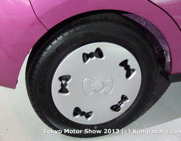 Mitsubishi Mirage Hello Kitty фото