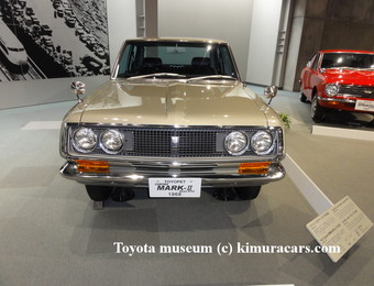 Toyopet Corona Mark II Model RT62 1968 2